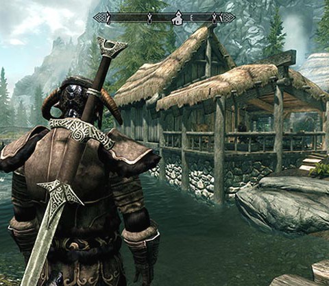 spada legata sulla schiena