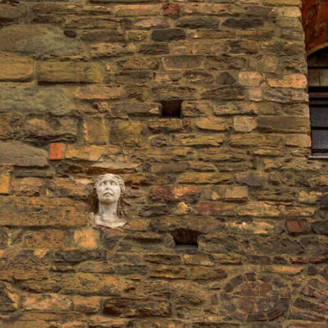 testa di pietra firenze santa maria maggiore